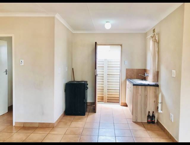 2 BEDROOM FREEHOLD FOR SALE IN SKY CITY